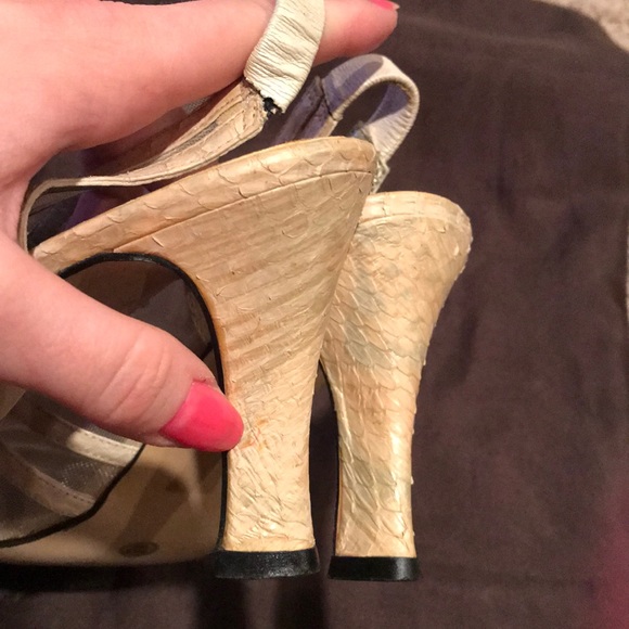 [J. Renee’] Sheer Mesh Creamy Tan Snakeskin Heel 8 - Picture 8 of 8